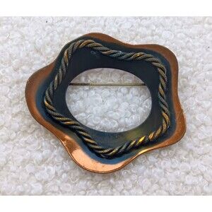 Vintage Modernist Copper Rope Star Brooch 2.25 in